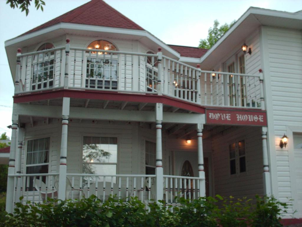 Dove House Bed & Breakfast Harbourside North Sydney Extérieur photo